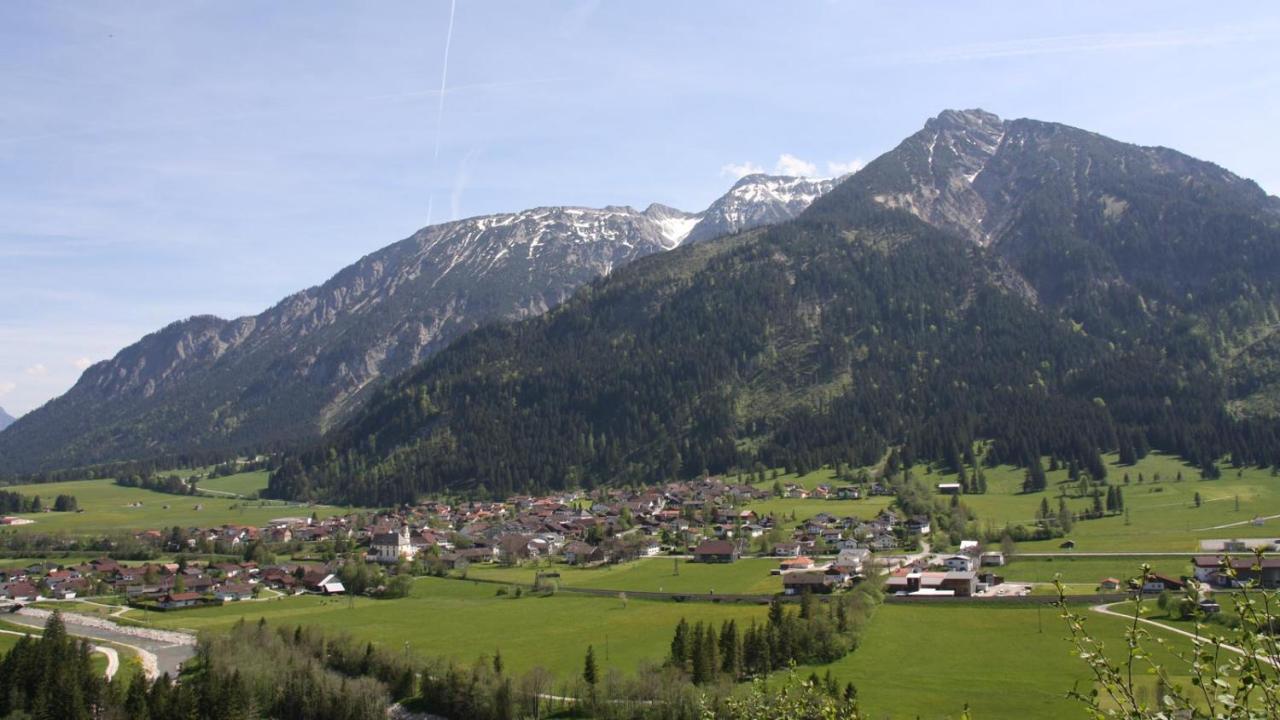 Alpenchalet Vils Tirol מראה חיצוני תמונה