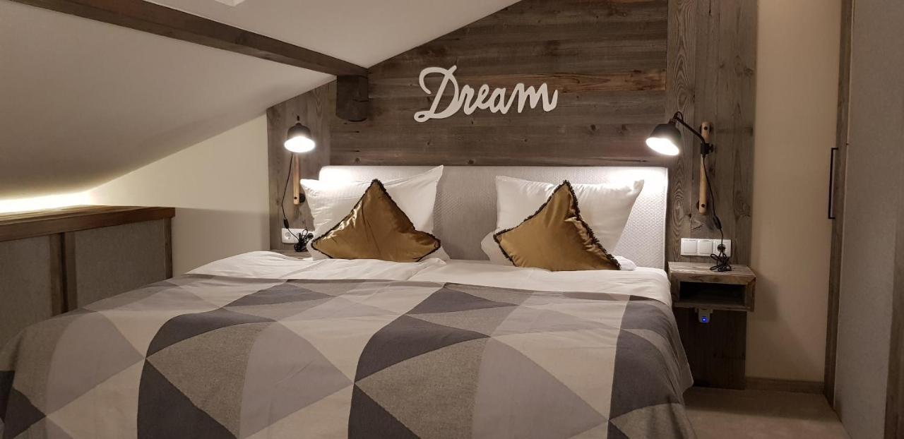 Alpenchalet Vils Tirol מראה חיצוני תמונה
